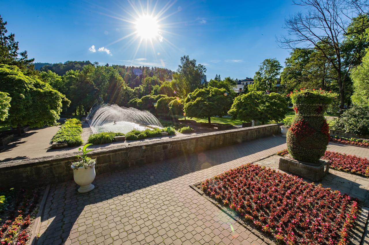 Apartamenty Sun & Snow Centrum Крыница-Здруй Экстерьер фото