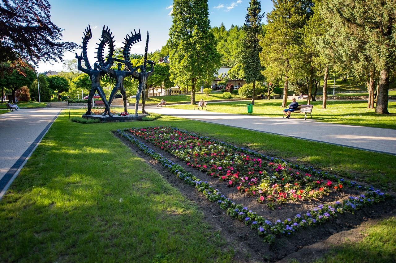 Apartamenty Sun & Snow Centrum Крыница-Здруй Экстерьер фото